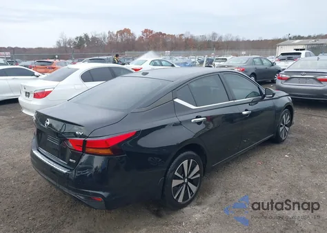 2021 Nissan Altima Sv Intelligent Awd z USA, uszkodzony, nr VIN 1N4BL4DW2MN392287